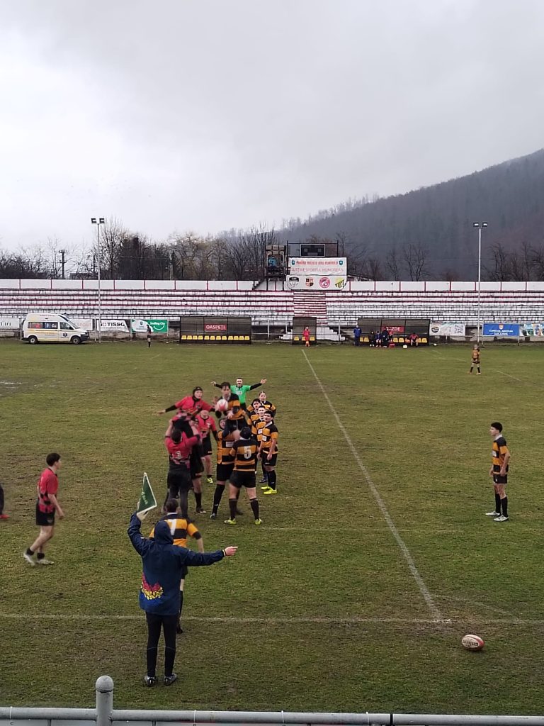 „Lupii Iașului” s-au impus în Bucovina – fotografia 3